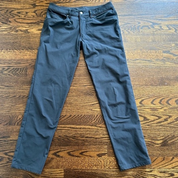 Lululemon ABC Pants - Picture 2 of 3